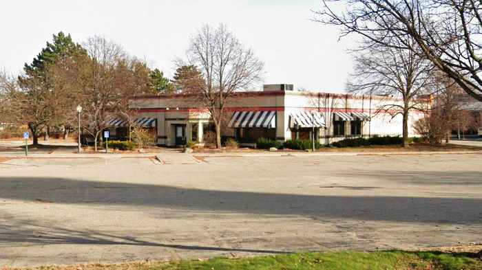 Bennigans - Plymouth - 40441 Ann Arbor Rd (newer photo)